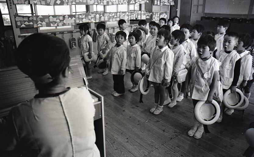 1974 幼稚園スナップ024.jpg